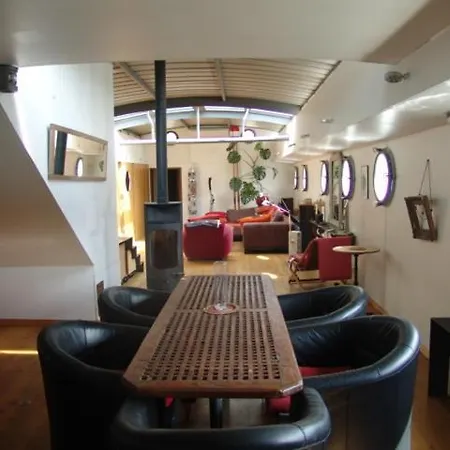 Pollux Botel Draveil